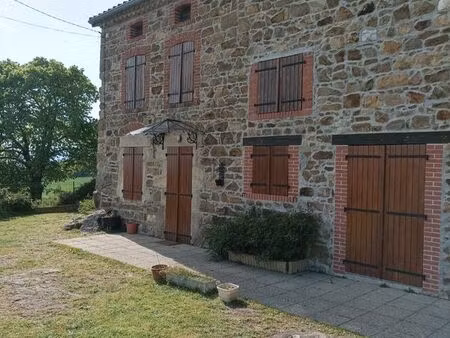 corps de ferme avec très belle vue