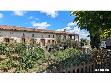 propriété 8 pièces 257 m²