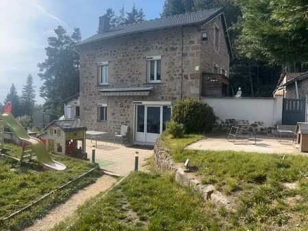 maison en pierre 100m2