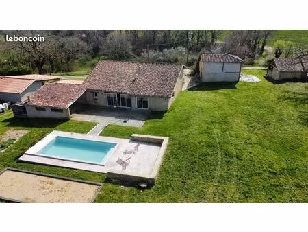 propriété 7 pièces 202 m²