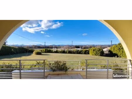 maison 6 pièces 163 m²