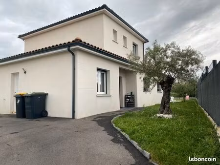 villa t6