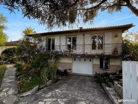 maison 8 pièces 150 m2