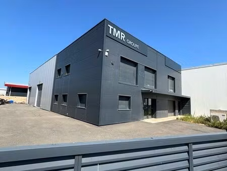 ? local pro neuf + dépôt 8m + terrain 983 m² – pia