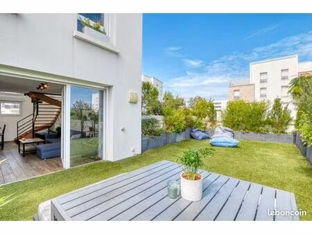 f3 en duplex avec terrasse 45m2