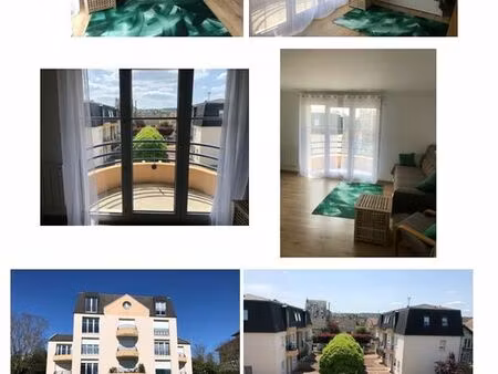 joli studio meublé