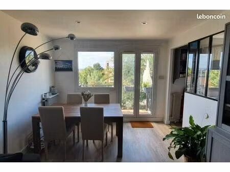 appartement sartrouville 4 pièces. 9 minutes à pied de la gare. quartier les dix arpents