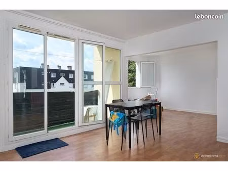 appartement 77 m² – 2/3 chambres – lumineux – balcon – ascenseur