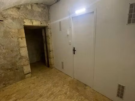 cave 12 m2 victoire