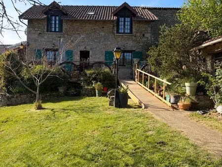 maison en pierre