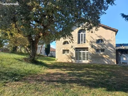 maison atypique fort potentiel