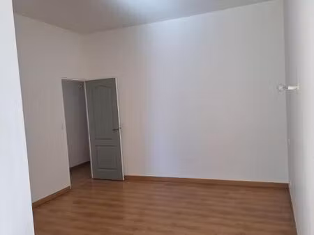 appartement t3 de 90 m2 avec terrasse ensoleillée de 25m2