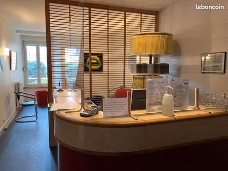 bureaux 164 m² dinan