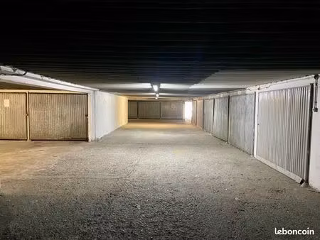 vend garage box toulouse