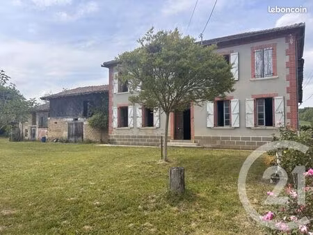 propriété 7 pièces 185 m²