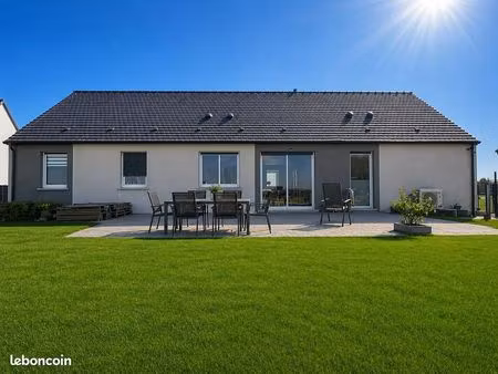 maison récente 2021 – 105 m² – 4 chambres – dpe a – terrain 1457 m² – double garage