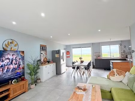 maison récente 2021 – plein pied -105 m² – 4 chambres – dpe a – terrain 1457 m² – double g