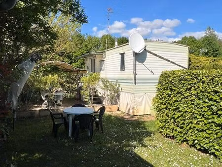mobilehome 2 chambres avec terrain arboré  bord de saône  cadre calme et nature