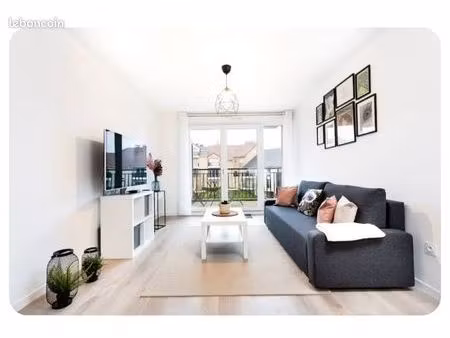 t2 meuble de 47 5m2 avec parking privé