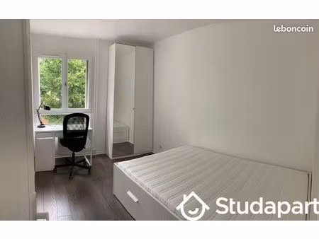 chambre 1 pièce 10 m²