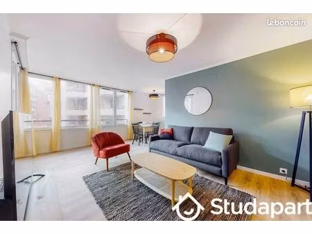 chambre 1 pièce 10 m²