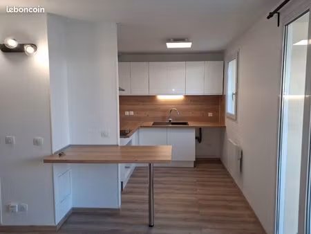 appartement t2 refait à neuf