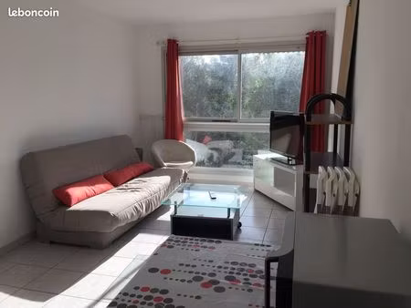 urgent appartement t2 st mandrier sur mer village