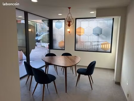 local commercial / bureaux / profession libérale – cavalaire-sur-mer  30m² refait à neuf e