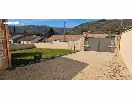 maison 93m² a saint-uze