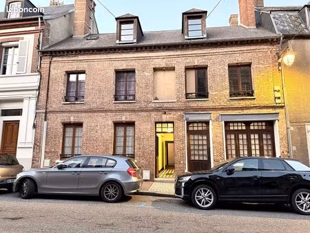 maison 8 pièces 180 m²