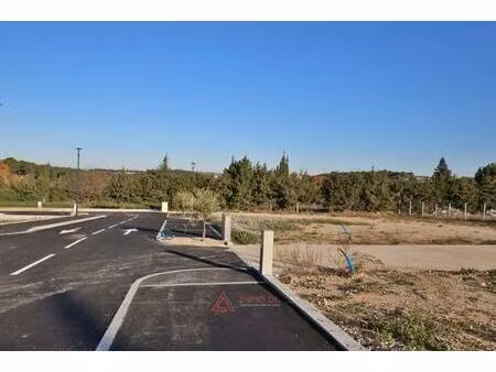 terrain constructible viabilisé à vendre