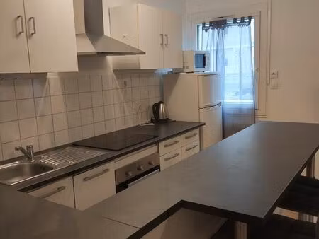 studio meublé 33 m² – le puy-en-velay – disponible au 1er septembre