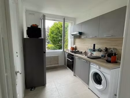 appartement t2 40 m² – entièrement rénové – centre-ville saint-quentin