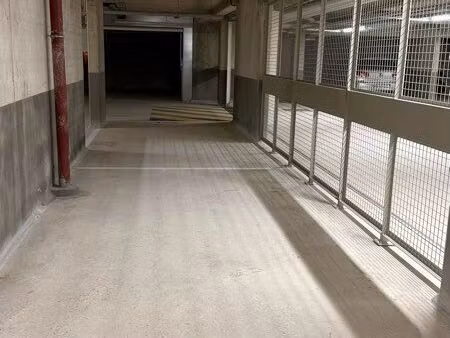parking bussy-st-georges