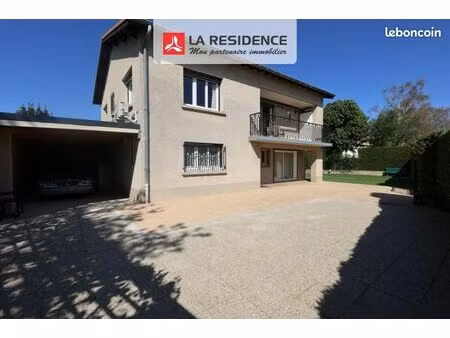 maison 6 pièces 160 m²