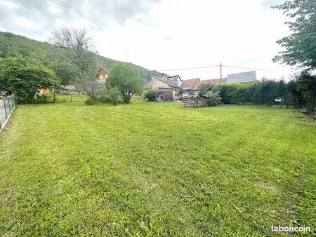 terrain 919 m² corbonod