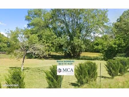 terrain 800 m² les billaux