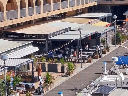studio à vie  hyères port