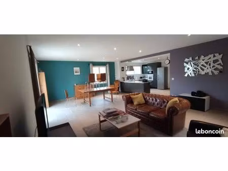 maison 5 pièces non meublée 190 m² jardin 800m²