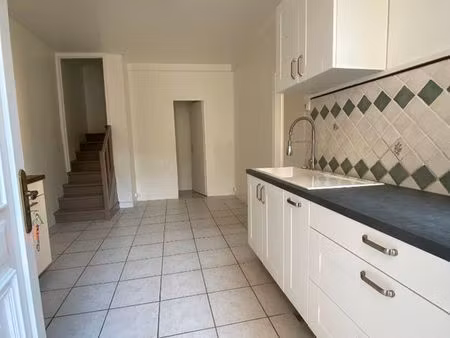 maison 3 pièces 60 m²