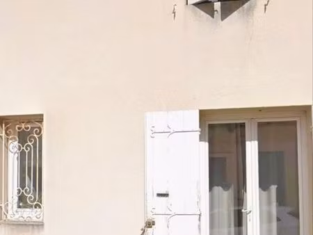 location maison de ville