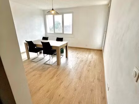 appartement t3 meublé refait à neuf à gouaix (77)