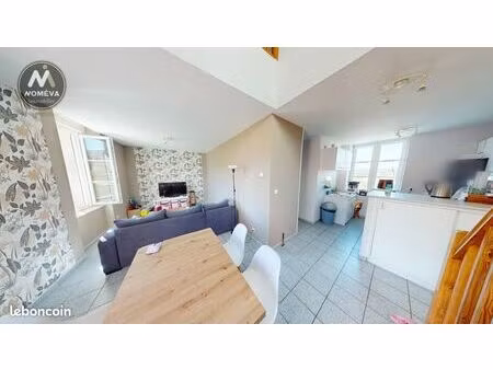 immeuble 15 pièces 349 m²