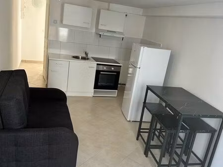 t2 meublé centre-ville – 33 m² – prêt à vivre – dispo immédiate