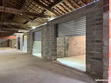 grand garage 44m2 100% sécurisé dans entrepôt rare