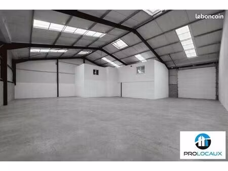 local d'activite 430 m² villers-bocage