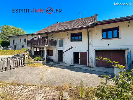 maison 7 pièces 144 m²