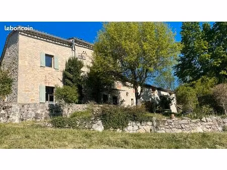 maison en pierre / ferme rénovée