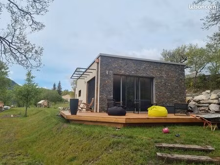 maison récente (2022) mur en ossature bois  cadre paisible  sans vis à vis