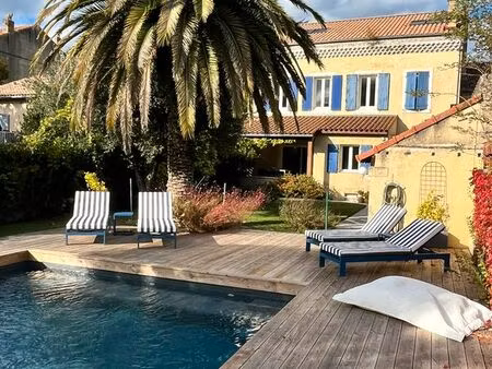 maison de ville rénovée 150m²+85m² rare a la vente superbe maison de ville rénovée avec go